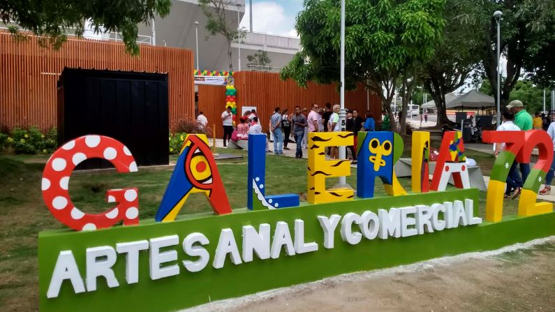 La Galería artesanal está ubicada en la localidad Norte Centro Histórico de la capital del Atlántico, en la emblemática calle 72 entre carreras 44 y 46.