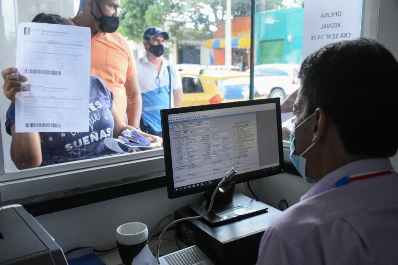 Gobernación modificó plazo para impuestos anteriores al 2020. Para los contribuyentes que paguen la totalidad de lo adeudado en sus obligaciones tributarias anteriores al 2020 podrán aplicar al descuento de 70 por ciento en los intereses y sanciones hasta el 30 de noviembre.