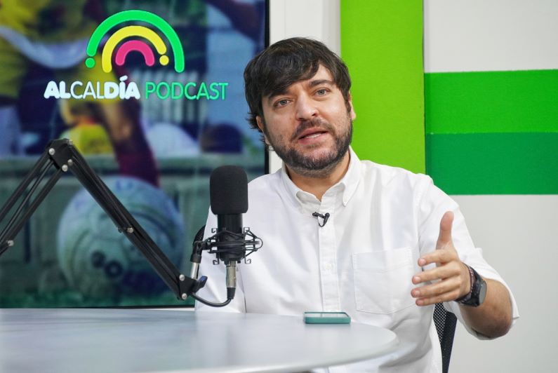 Plan distrital para impulsar empleo a los jóvenes. El alcalde Jaime Pumarejo hizo los anuncios en los acostumbrados Podcasts de la Alcaldía.