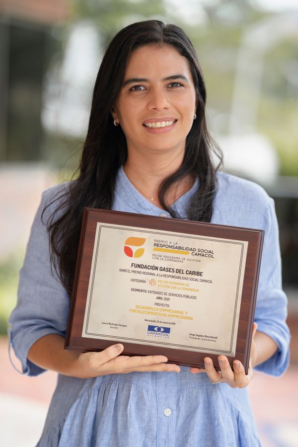 Fundación Gases del Caribe recibe Premio Regional a la Responsabilidad Social Camacol 2021. Diana Santiago, Directora Ejecutiva de la Fundación.