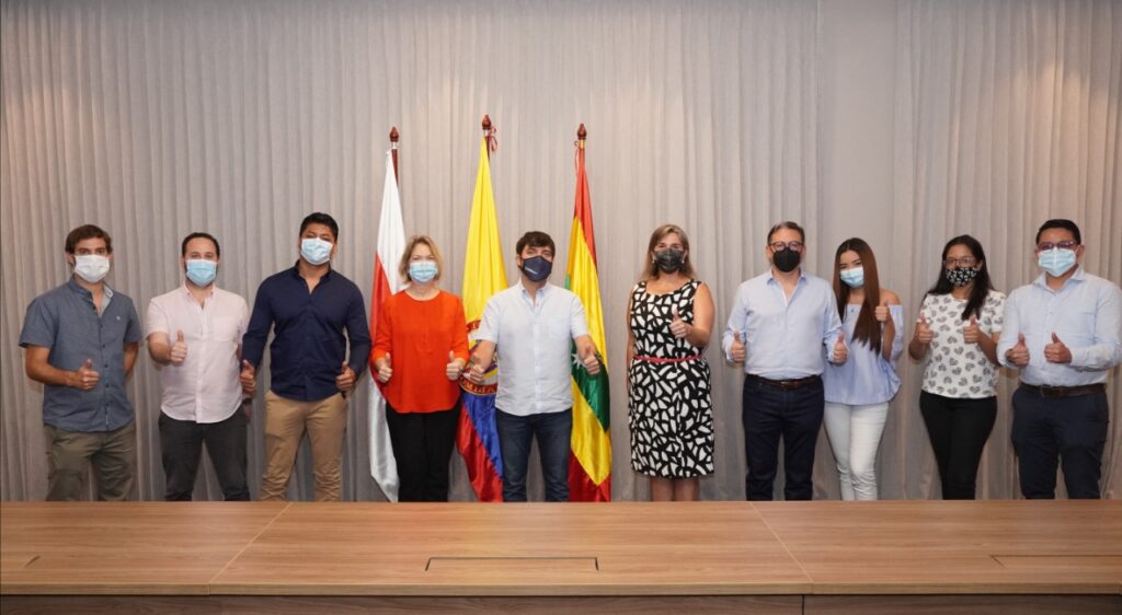 "Inglés para el Trabajo" Barranquilla sella alianza para dinamizar 1.500 empleos mensuales.