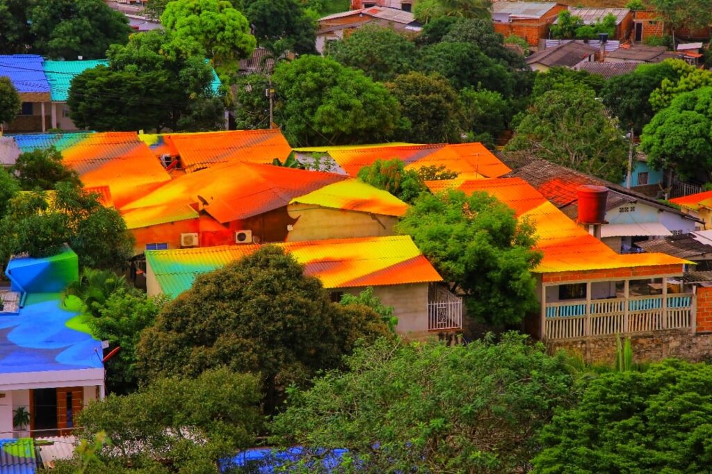 Usiacurí, municipio conocido como el pesebre del Atlántico, tiene el macromural de techos más grande de Colombia