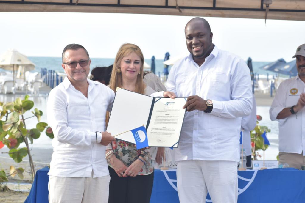 Cuatro playas en el Caribe y el Pacífico colombiano logran certificación Blue Flag
